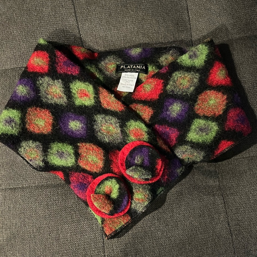Vintage collar scarf